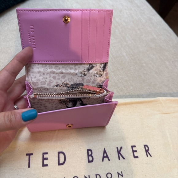 Ted Baker Small Pink.Bow Coin Purse - Picture 3 of 4